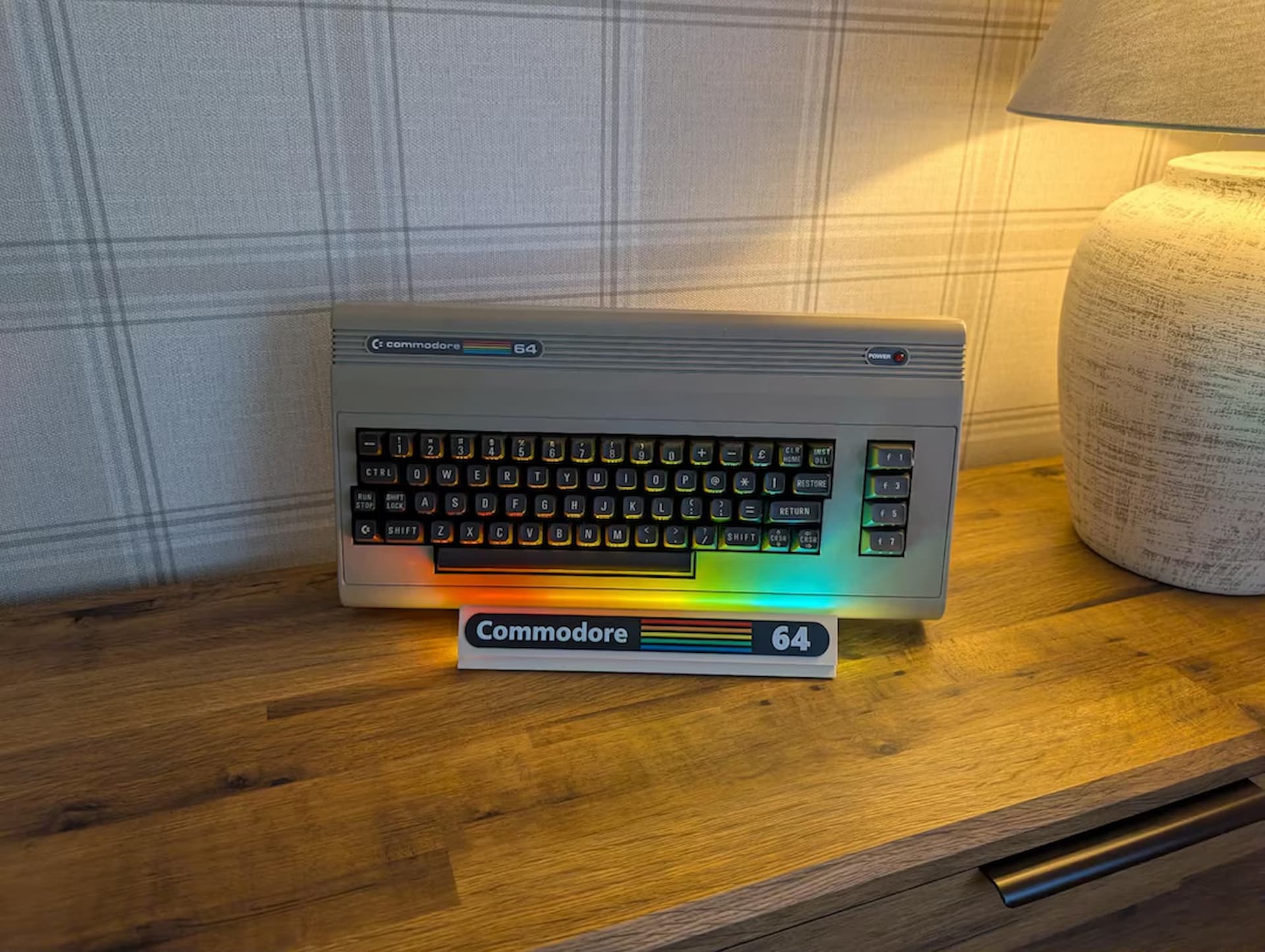 Commodore — retro komputer